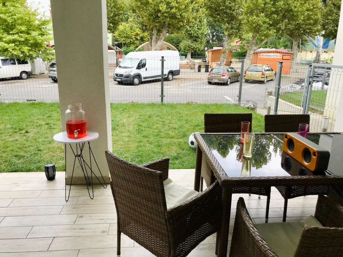 Lelle Riviera Apartment Balatonlelle Exterior photo